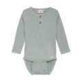 Abyssblauer Baby-Body mit langen Ärmeln und Knöpfen, weicher Stoff, ideal für kalte Tage.