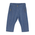 Blaue Kinderjeans mit elastischem Bund und Knöpfen, perfekt für bequemen Alltagsstil. Ideal für drinnen und draußen.