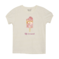 Weißes T-Shirt mit pinkem Eis am Stiel und der Aufschrift Life is sweet in geschwungener Schrift.
