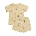 Kinderpyjama-Set mit Dinosaurier- und Heißluftballon-Print, beige Baumwolle, kurzärmeliges Shirt und Shorts.