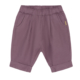 Lila Baby-Kurzhose mit elastischem Bund und Hosentaschen, ideal für bequeme und stylische Outfits für Kleinkinder.