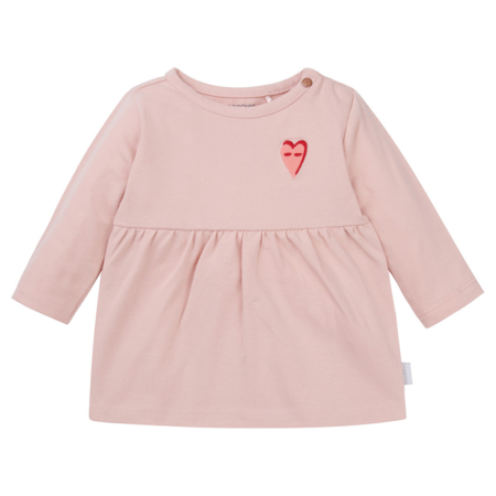Rosa Langarm-Kleid für Babys mit Herz-Design auf der Brust, ideal für komfortable und stilvolle Outfits.