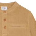 Beigefarbenes Hemd mit Stehkragen und braunen Knöpfen von Hust and Claire. Ideal für stilvolle Kinderkleidung.
